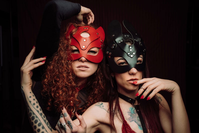 Italian Leather Kitty Cat Mask - BDSM Costume Mask image 2