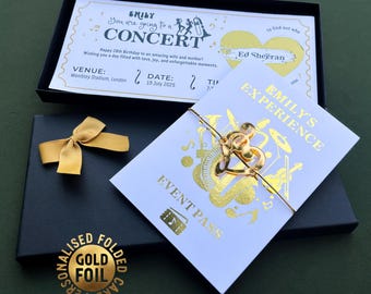 Personligt skrapkort i guld med konsertbiljetter, lyxigt minnesmärke, kupong i ask, överraskning, födelsedagspresent, akrylhjärta och fluga
