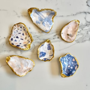 Oyster Shell Trinket Ring Dish - Bridal Shower Favors, Beachy Favors, Beach Themed Wedding Gift, Small Trinket Dish, Friend Gift Nautical