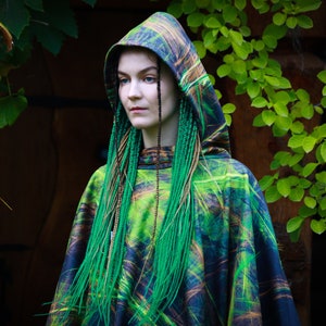 Forest Hooded Poncho: Psychedelic Abstract Polar Fleece Festival Clothing