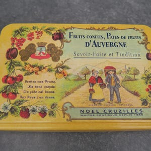 Tin box Vintage decor Made in France