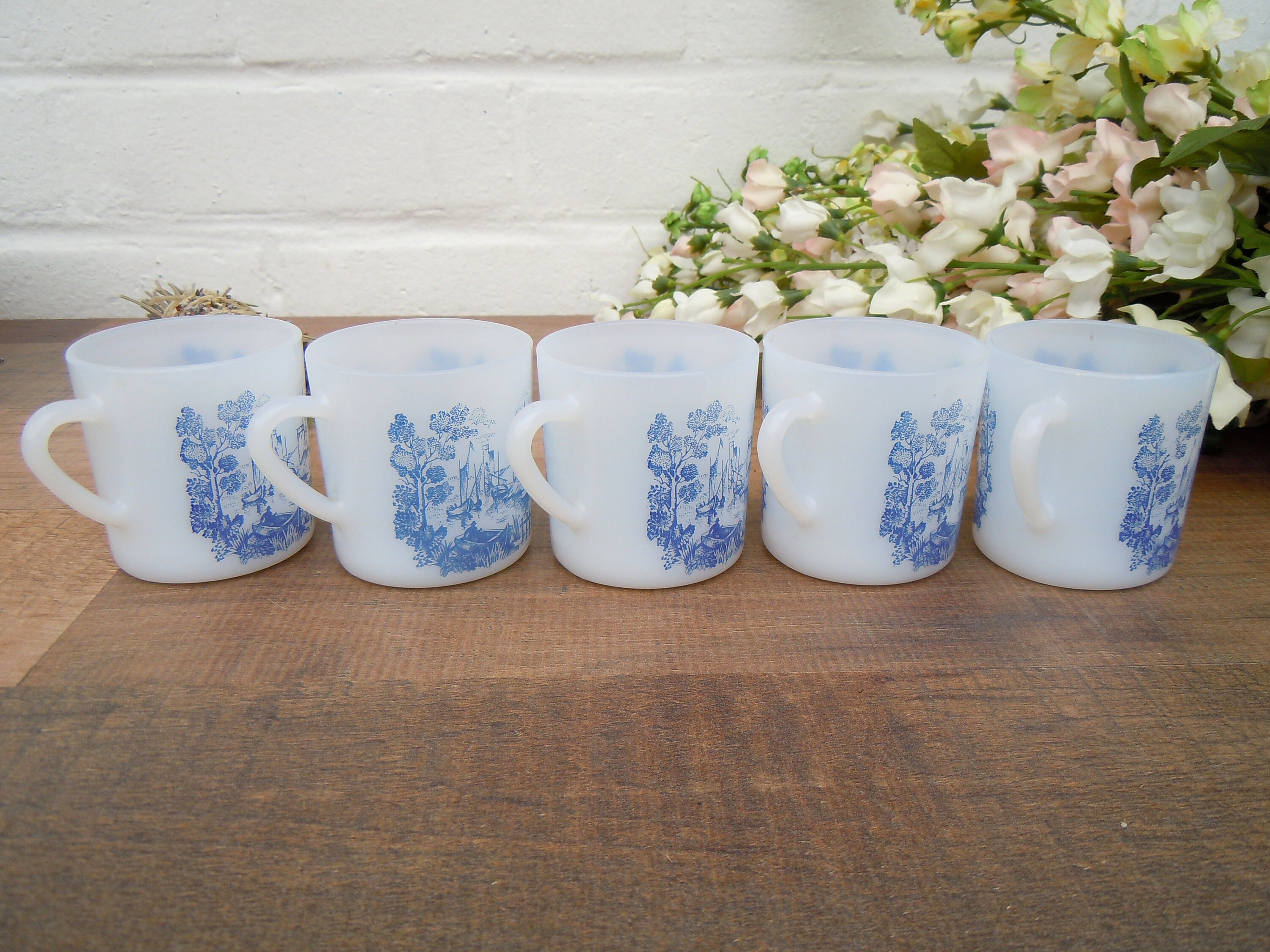 6 MUGS ARCOPAL Lotus Vintage 70' EUR 25,00 - FR
