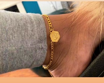 matching sister anklets