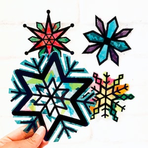 Snowflakes suncatcher kit - Christmas crafts -  kids craft kit - DIY craft kit - birthday party activity - paper snowflakes - winter decor