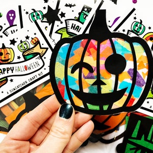 Assembled halloween party favors for kids - Classroom party trick or treat bag - Build your own Pumpkin arts and crafts handout