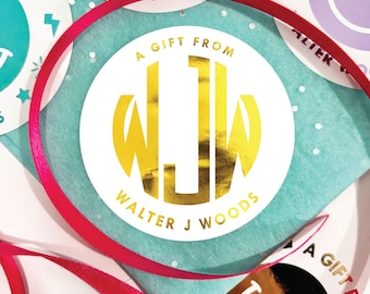 Gold Foil Monogram Gift Stickers for Family, Circular Birthday Favor Tags