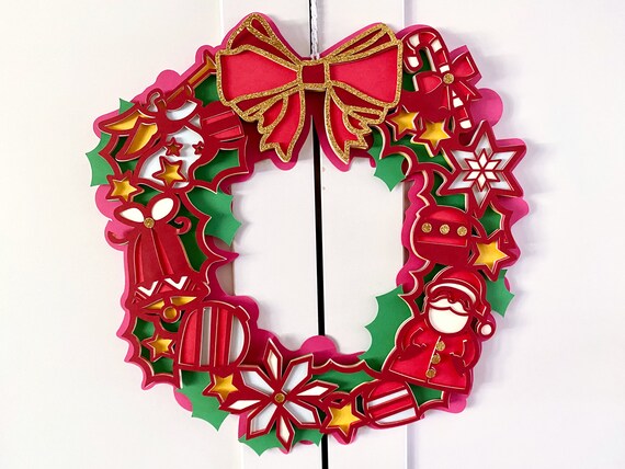Cardstock Christmas Wreath - Cricut Wreath - Cricut Cardstock Project -  Cricut Project - Cardstock 
