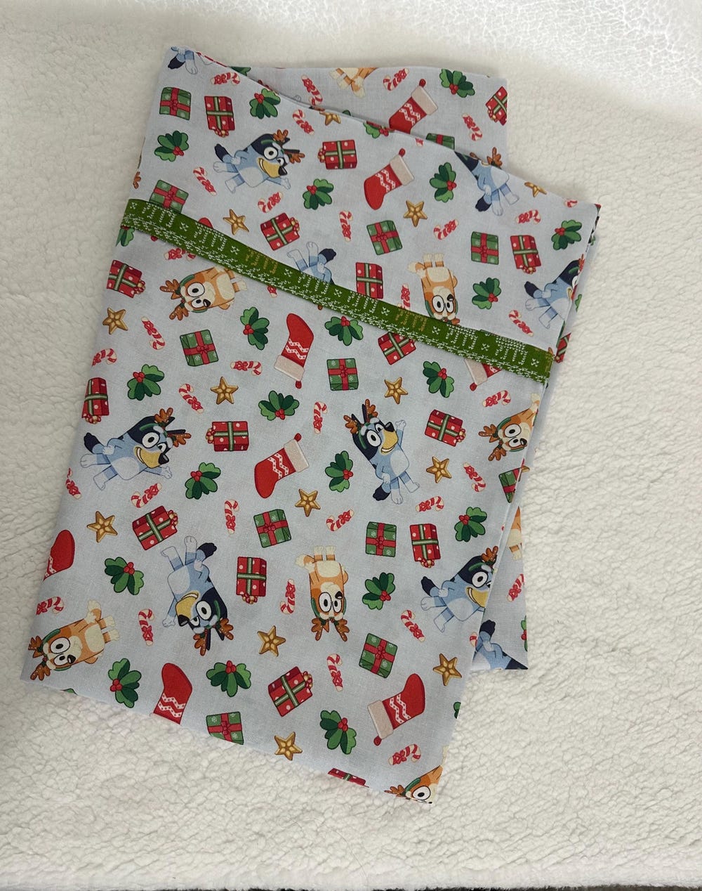 Christmas Bluey Pillowcase/ Standard Size/ Bluey/ Christmas Bedding/ Christmas Bingo Bedding/ Kids Christmas Trendy Fashion