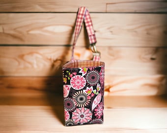 Car Trash Bag/ fabric trash bag/ car toy bag/ car organization/ car bag/ litter bag/ unique gift/ pink floral