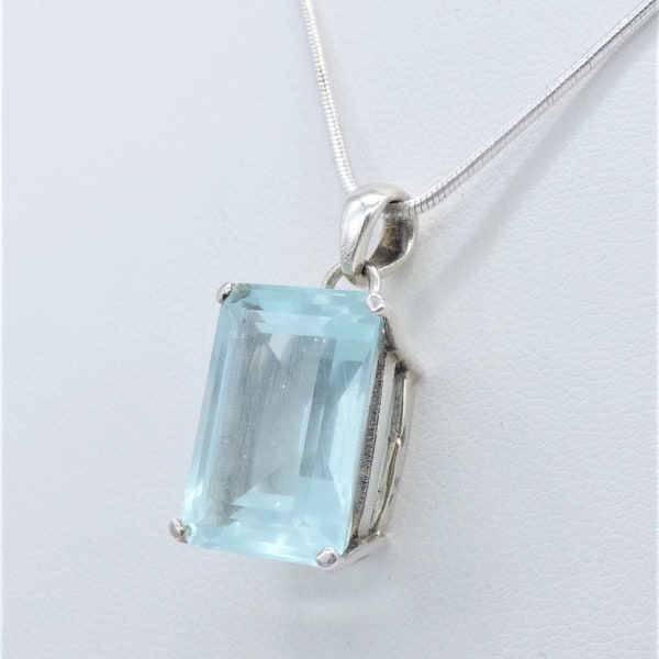 Pendentif En Aigue-marine Et Argent 925 - Pierre Ronde Bleue - Poids 3,4g - Occasion