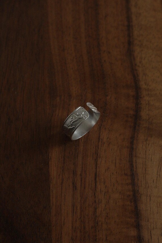 Adjustable Leo Ring - image 2