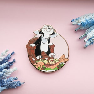 Figaro Cat Pin - Etsy
