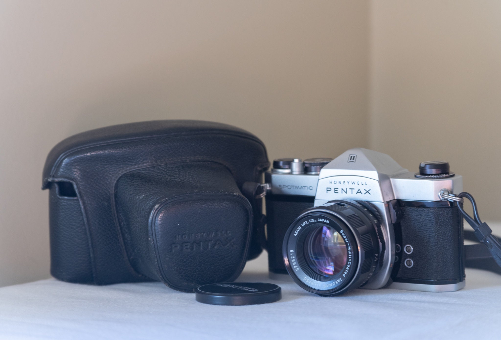 Pentax Spotmatic W/ SMC Takumar 55mm F1.8: SLR 35mm Film - Etsy
