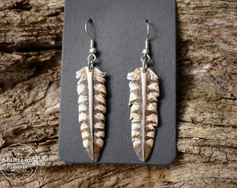 Leather featherearrings birds of prey, hand tooled