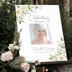 Editable Funeral Welcome Sign - Celebration of Life Decoration, Large Funeral Sign, Memorial Sign, Funeral Décor, Daisy Sign, F-DAISY