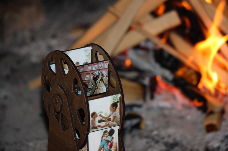 Valentine/'s Day Gift Anniversary Gift Wooden Rotating Photo Frame