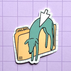 Könnte beinhalten: Ein Aufkleber mit einem tealfarbenen Windhund, der sich über einem hellbraunen Ordner beugt. Der Ordner trägt den schwarzen Schriftzug "LONG BOIS". Ein weißer Cursor schwebt über dem Hund. Der Aufkleber befindet sich auf einem lila Gitterhintergrund.