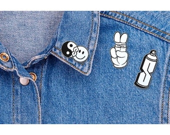 S Thing Pins™ - PEACE