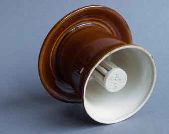 Rare 'Tenet' Insulator