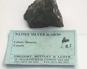 Argent natif avec spécimen naturel de calcite Canada (119,8 g)