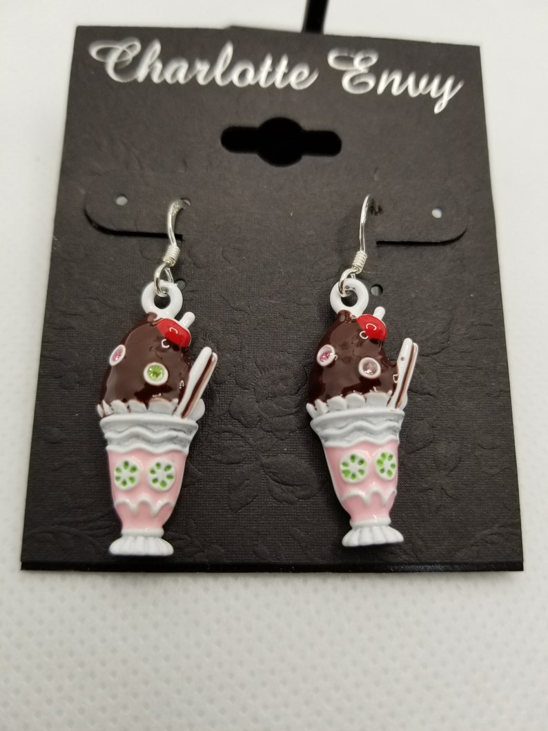 Hot fudge ice cream sundae earrings