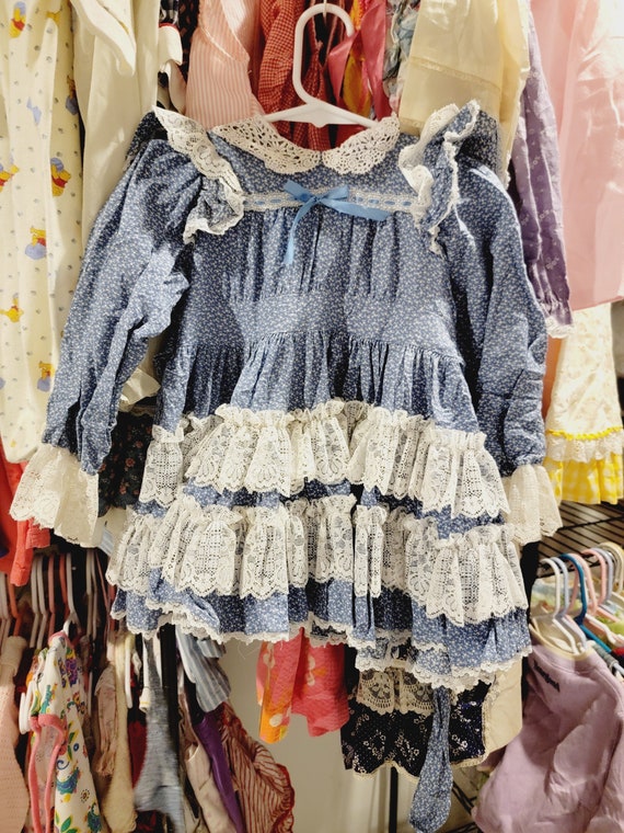 Size 3t mini world vintage dress