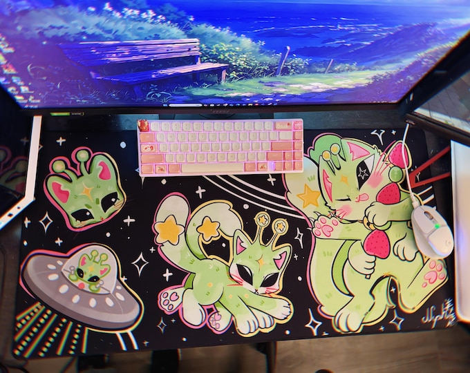 Glorbus Desk Mat