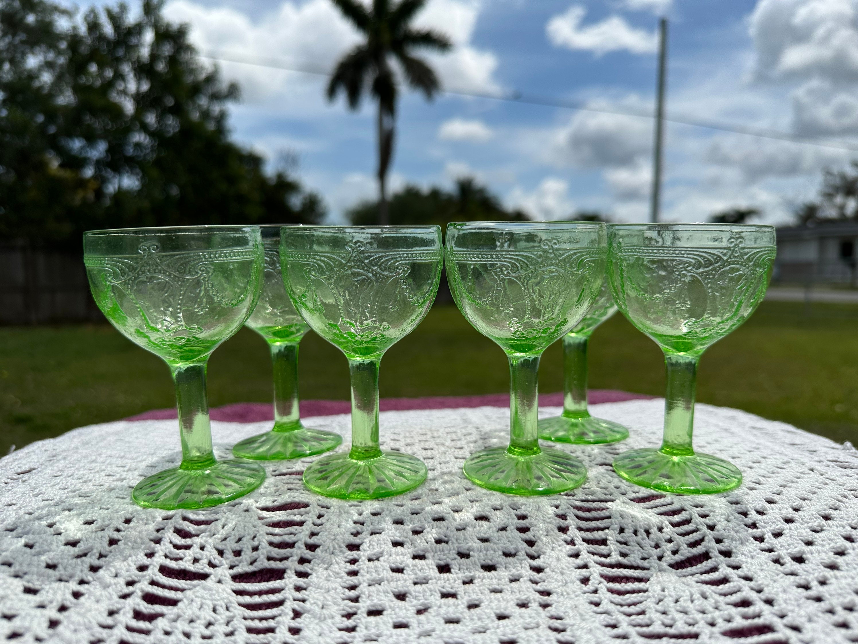5 Vintage Green Uranium Glass Wine Glasses, 1950's, Vintage Green