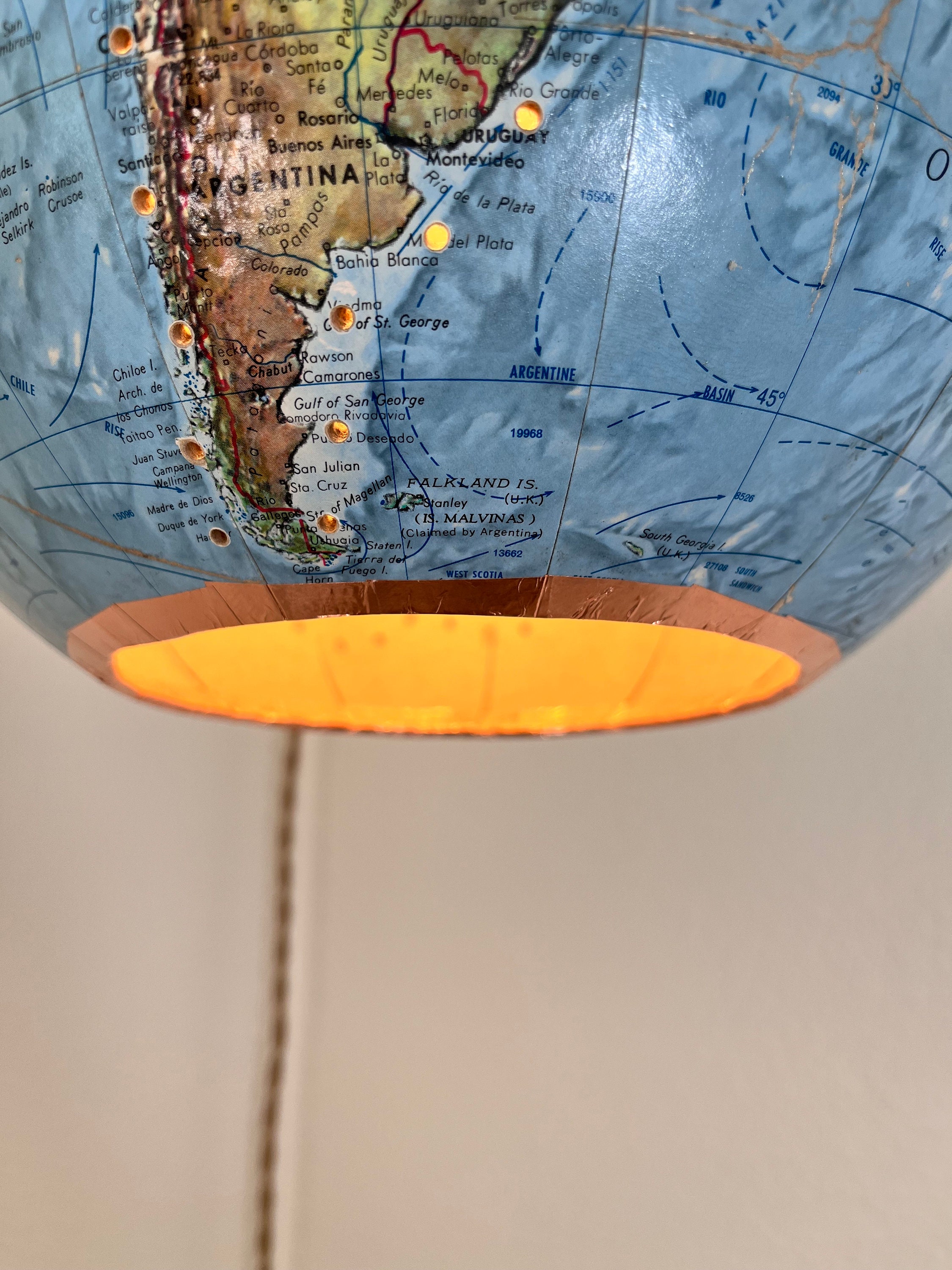 Light up the World Green Globe main image 1