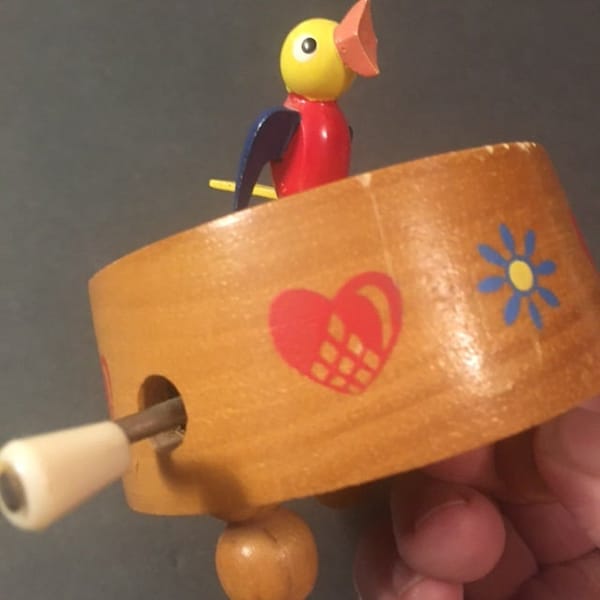 Hölzerne Spieluhr Handkurbel aus Holz Vogel auf Top Footed