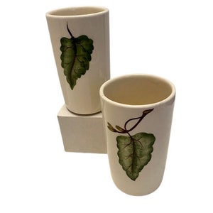 Jaska of California handgemaakte keramische bekers cascade ware kunst aardewerk jaren 1950 vintage set van twee bladeren