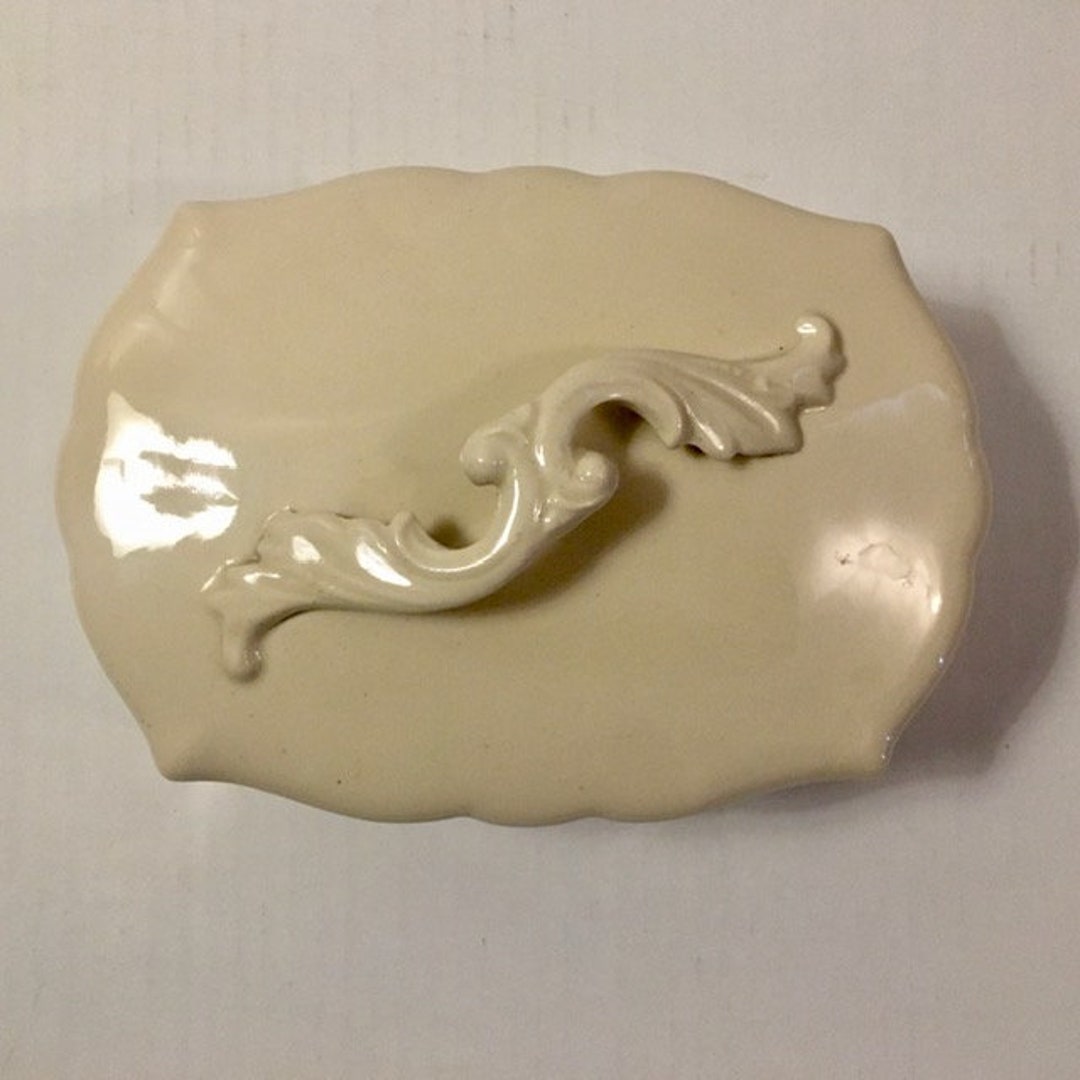 化粧皿 ヴィンテージ 小物入れ セラミックボックス アイボリー ミッド