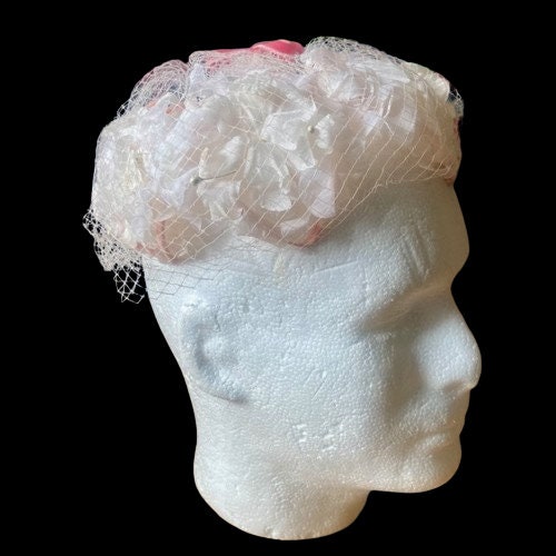 1950’s Elegant Pink Floral Women\'s Hat. Authentic. Needs new netting. 1950s-PInk-Flower-Hat.jpg main image 3