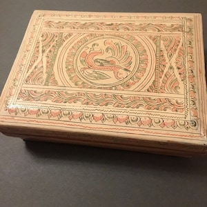 Jewelry Trinket Box Olinala Mexican Folk Art Tan Green Red Hinged Lid