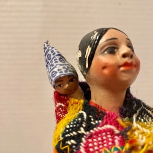 Peruvian Folk Art Figurine Woman and Baby Spinner Weaver Handmade Vintage