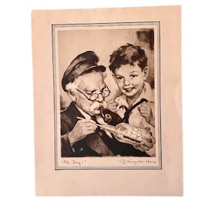 Puede incluir: Una ilustración en blanco y negro de un hombre mayor con una pipa y un niño pequeño. El hombre sostiene una botella con un barco dentro. El pie de foto dice "Oh, Boy!" y está firmado "J. Knowles Hare."