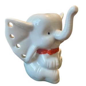 Ceramic Elephant Earring Jewelry Ring Holder Vanity Dresser Trunk is Up Vintage 1970s