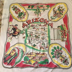 Leinen Tischdecke Arizona Souvenir 1940er Jahre Karte von Arizona Western Southwestern Szenen Bunte Farben