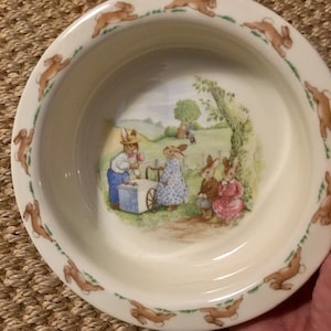 Royal Doulton China Bunnykins Bowl Toddler Bunnies Having Ice Cream