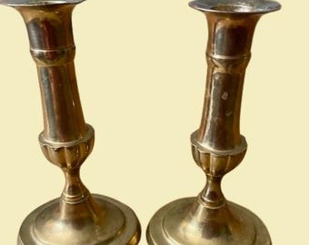 Par de candelabros de latón para velas vintage