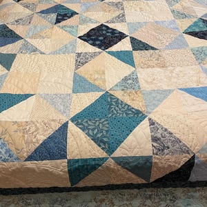 Handmade Blue Star Quilt, Full/Double, Cotton/Wool Batting, Coastal Contemporary Decor image 4