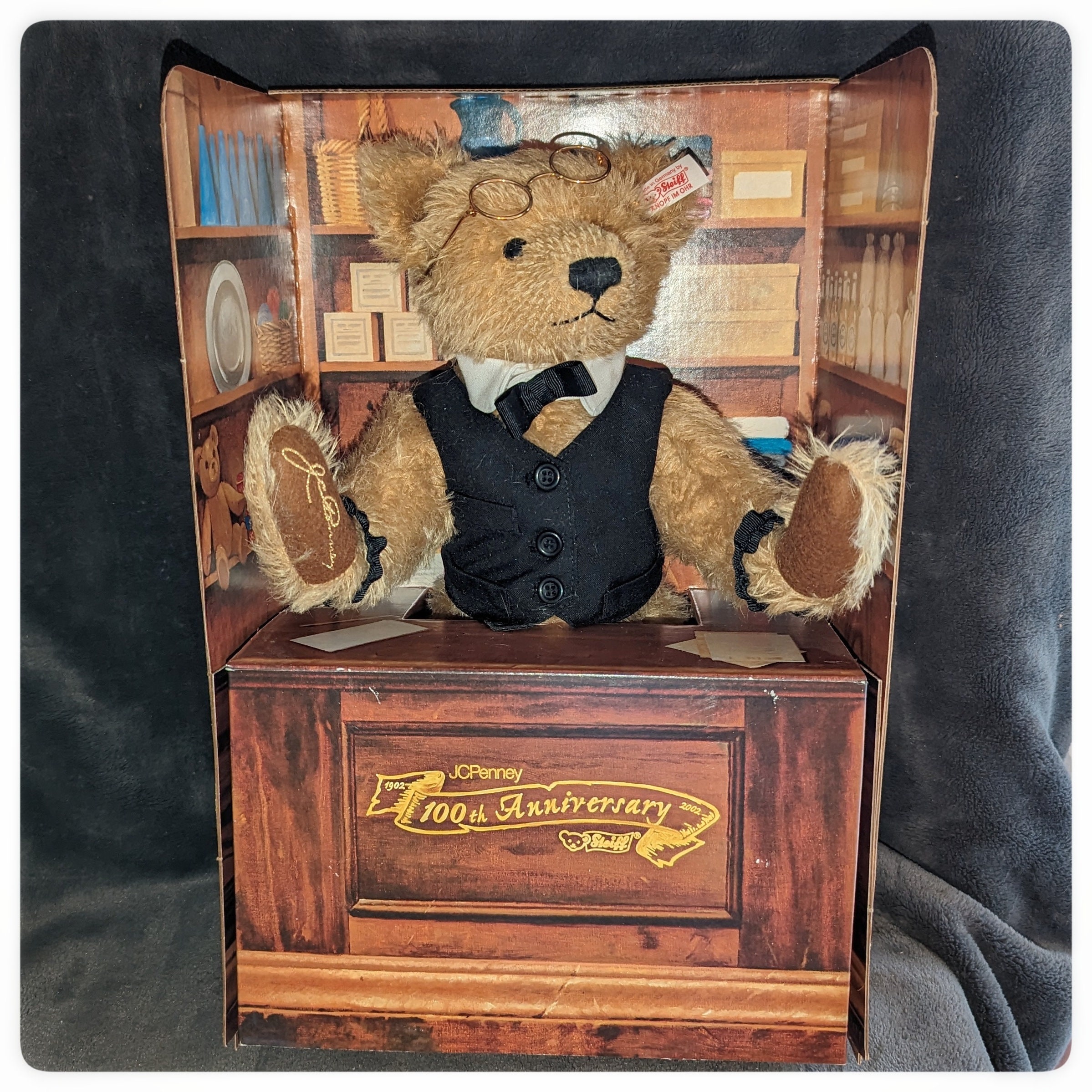 2002 STEIFF J.C. Penny 100th Anniversary Teddy Bear! Clothes, Box