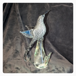 Beautiful Vintage Murano Formia Limited Edition Bird with Adventurine!