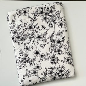 Floral Tablet Sleeve - Black & White Flowers Design | Padded Pouch in 5 Sizes | Ideal Gift for Tablet Lovers