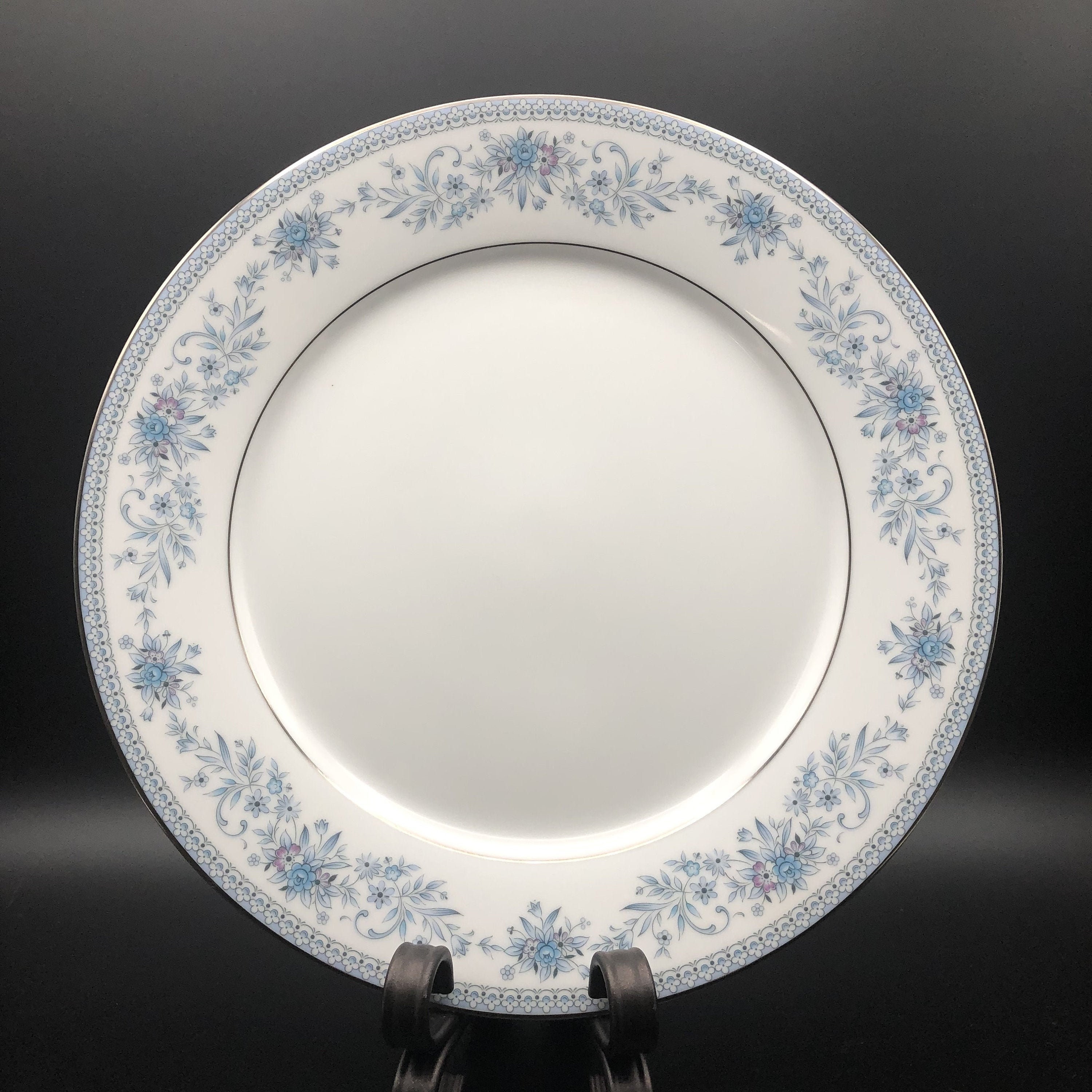 noritake blue hill