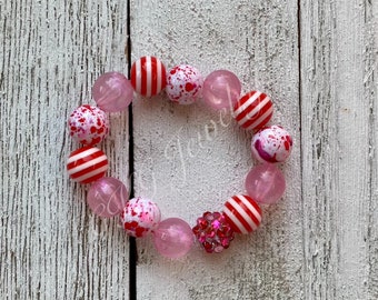 Pulsera elástica con nombre "Hearts Affection" / Pulsera para el Día de San Valentín / Pulsera elástica con cuentas en forma de corazón / Joyería infantil para San Valentín