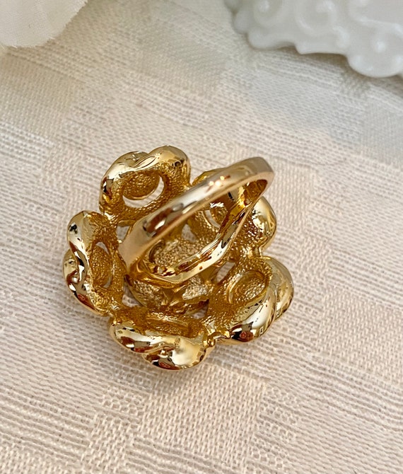 Large Scroll design Statement Ring size 8 - image 3
