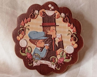 Layton / Embossed Wood Pin