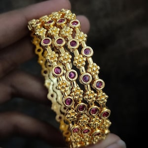 Gold plated Bangles with Pink stones Set of 4| South Indian style Floral design bangles| Daily-wear Statement bangles| Stylish Gift for her