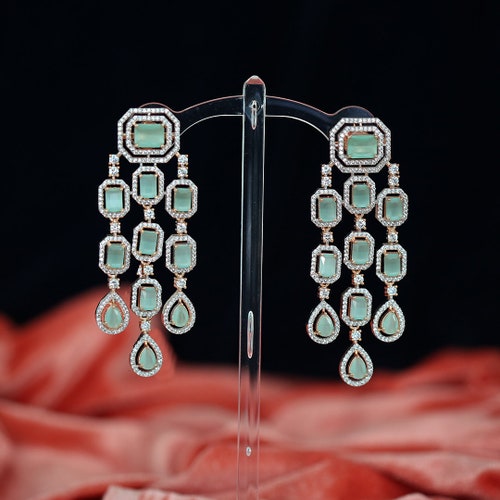 Diamond Soft Rectangle Hoop Earrings In Matte Yellow Gold - Foto 5